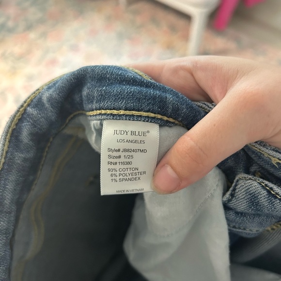 Judy Blue High Waisted Light Wash Straight Jeans - Picture 4 of 4